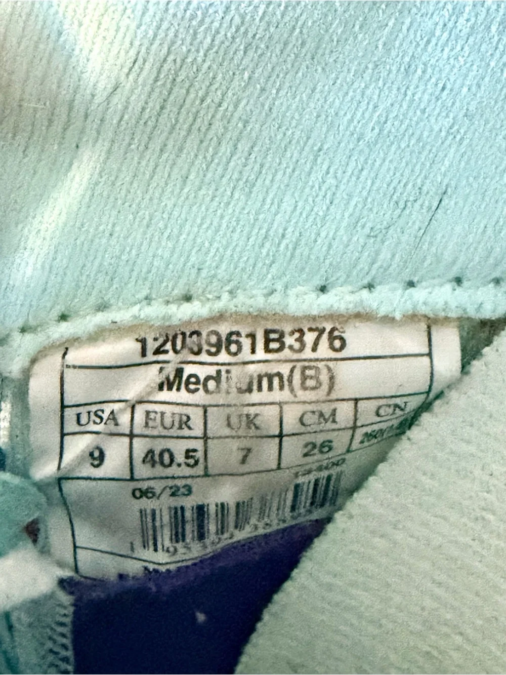 Brooks Women’s Hyperion Max Light Blue / Purple / Yellow (Size: 9-B Medium)